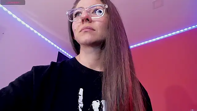 Snapshot of Ich_Bin_Julia chatting on March 2025 03:31:01 PM Ich Bin Julia online show from March 2025 03:31:01 PM