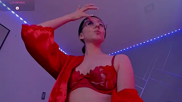 Snapshot of Ich_Bin_Julia chatting on February 2025 03:50:01 PM Ich Bin Julia online show from February 2025 03:50:01 PM