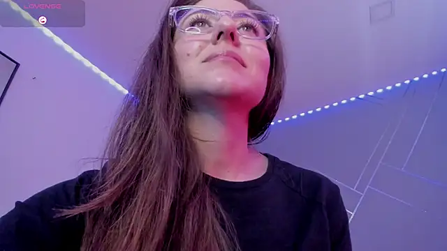 Snapshot of Ich_Bin_Julia chatting on February 2025 04:11:02 PM Ich Bin Julia online show from February 2025 04:11:02 PM