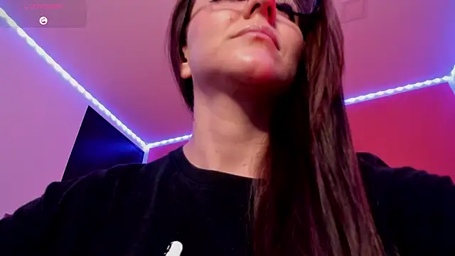 Ich Bin Julia online show from May 2026 09:29:01 AM