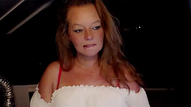 roxanna24 online show from May 2026 10:49:01 PM