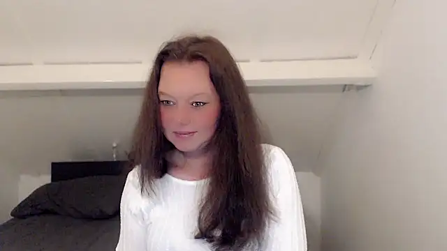 roxanna24 online show from February 2026 10:31:01 PM