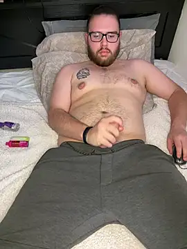 Snapshot of Comfortable_Bite chatting on January 2026 11:52:01 PM Comfortable Bite online show from January 2026 11:52:01 PM