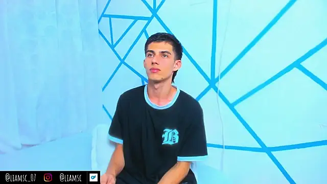 liam scott77 online show from October 2025 01:51:02 AM