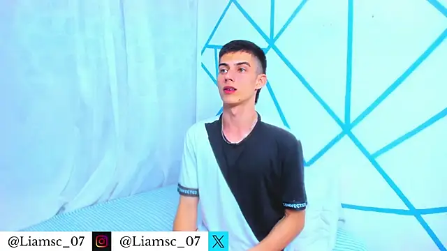 liam scott77 online show from December 2025 11:27:02 PM