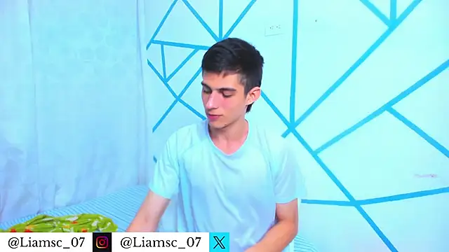 liam scott77 online show from January 2026 11:33:01 PM