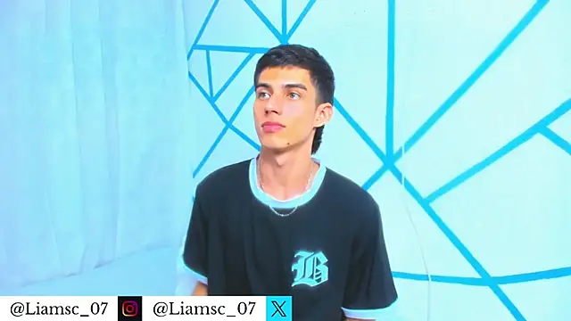 liam scott77 online show from November 2025 10:03:02 PM