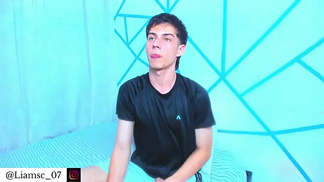 liam scott77 online show from March 2026 10:24:02 PM