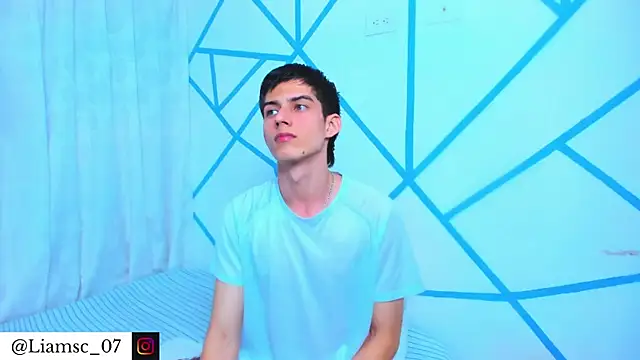 liam scott77 online show from February 2026 11:59:02 PM