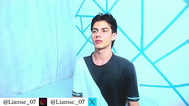 liam scott77 online show from June 2026 10:58:02 PM