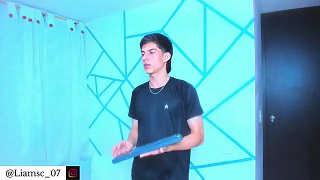 liam scott77 online show from February 2026 10:20:02 PM