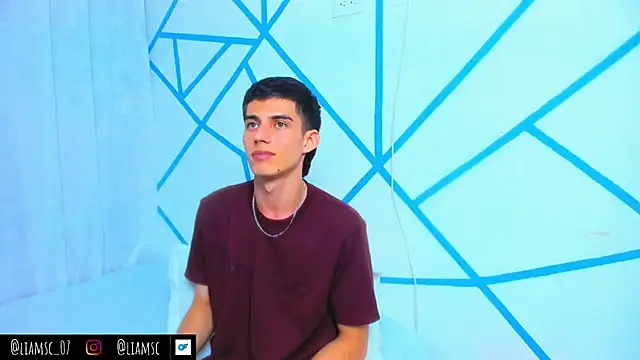 liam scott77 online show from October 2025 07:47:01 PM