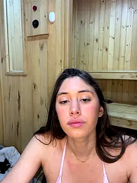 Snapshot of Barbielatinas chatting on September 2025 04:22:01 AM Barbielatinas online show from September 2025 04:22:01 AM