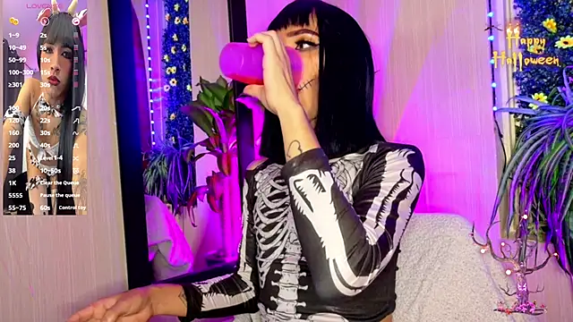 Micaela Rangel online show from October 2025 02:12:02 AM