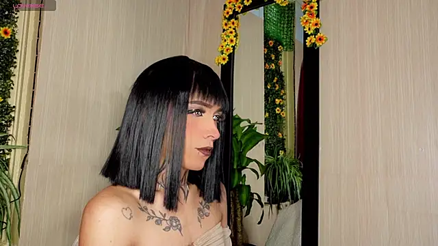 Micaela Rangel online show from October 2025 02:00:02 AM