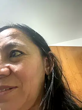 Freya Artemisa online show from October 2025 05:36:01 PM