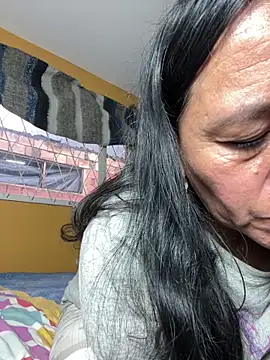 Freya Artemisa online show from April 2026 10:21:02 PM