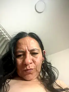 Freya Artemisa online show from November 2025 07:07:01 PM