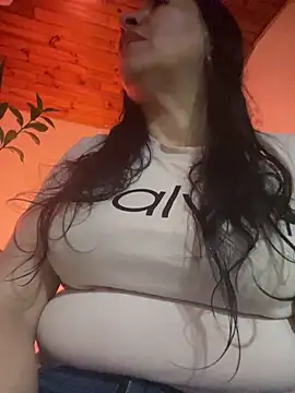 Freya Artemisa online show from March 2026 11:27:02 PM