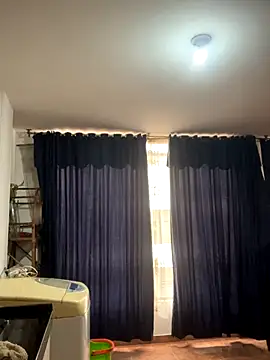 Freya Artemisa online show from November 2025 07:18:02 PM