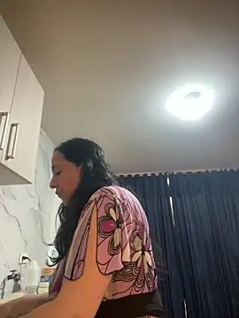 Freya Artemisa online show from December 2025 07:55:02 PM