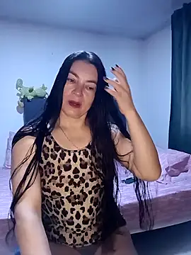 renata hot1 online show from October 2025 10:13:01 PM