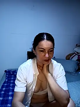 renata hot1 online show from March 2026 11:21:02 PM