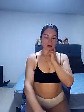 renata hot1 online show from November 2025 10:13:01 PM