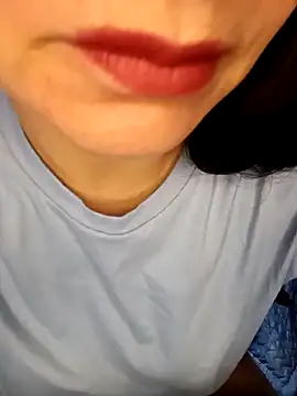 renata hot1 online show from April 2026 11:23:02 PM