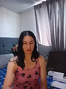 Snapshot of renata_hot1 chatting on July 2026 07:53:02 PM renata hot1 online show from July 2026 07:53:02 PM