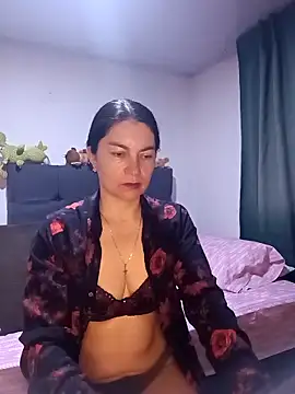 renata hot1 online show from October 2025 11:16:01 PM