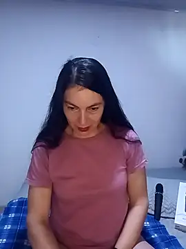 renata hot1 online show from February 2026 07:02:01 PM