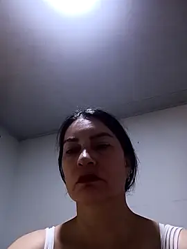 renata hot1 online show from March 2026 07:43:02 PM