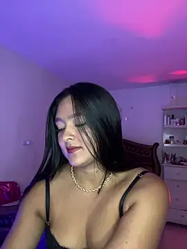 cristina1800 online show from May 2026 03:38:02 AM