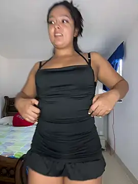 cristina1800 online show from April 2026 08:45:02 PM