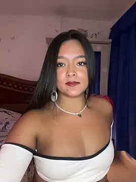 cristina1800 online show from May 2026 03:46:02 AM