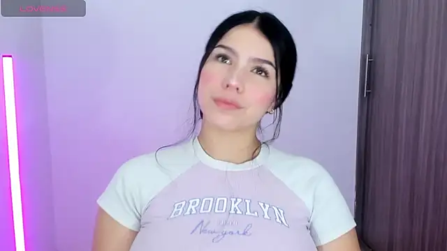 Natasha su  online show from January 2026 05:44:01 AM