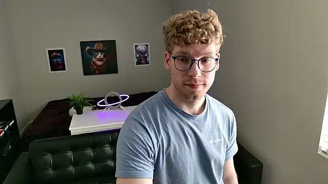 BlueEyedTallGuy94 online show from March 2026 09:44:01 PM