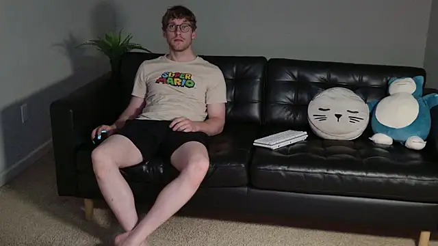 Snapshot of BlueEyedTallGuy94 chatting on September 2025 02:11:01 AM BlueEyedTallGuy94 online show from September 2025 02:11:01 AM