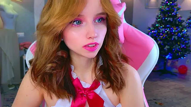 Snapshot of b4by_LoL1 chatting on December 2025 03:39:01 PM b4by LoL1 online show from December 2025 03:39:01 PM