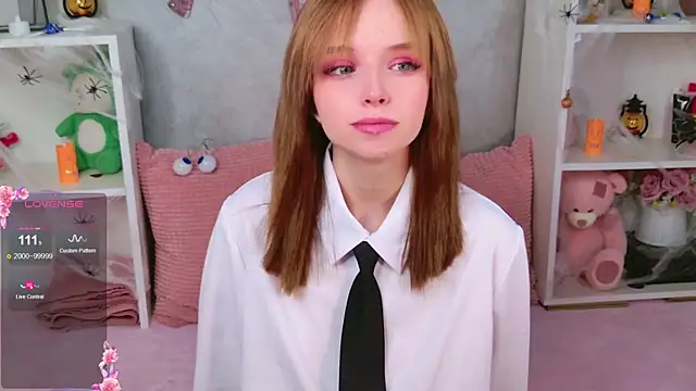 Snapshot of b4by_LoL1 chatting on November 2025 12:41:01 PM b4by LoL1 online show from November 2025 12:41:01 PM