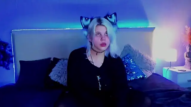 JoannLowe online show from March 2025 09:13:02 PM