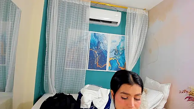 TianaReedd online show from September 2025 07:02:02 PM