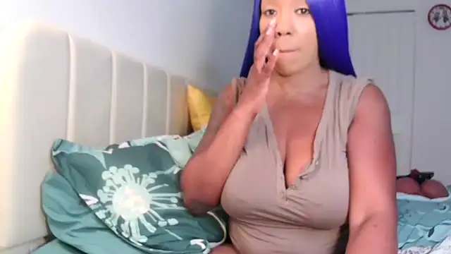 Snapshot of MistressLava_Femdom chatting on July 2026 04:21:01 AM MistressLava Femdom online show from July 2026 04:21:01 AM