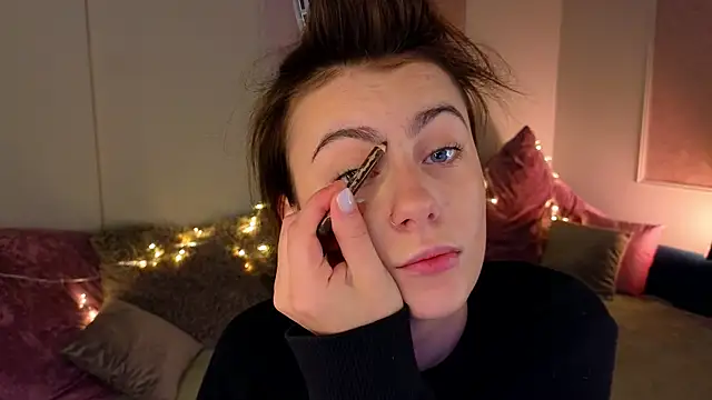 tomorrows day online show from November 2025 09:14:01 PM