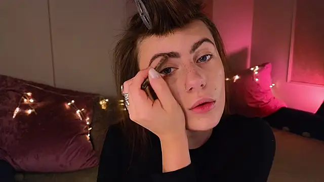 tomorrows day online show from December 2025 09:14:02 PM