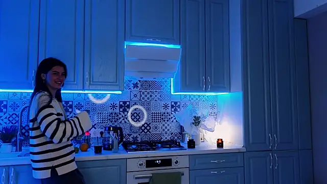 tomorrows day online show from November 2025 09:18:01 PM