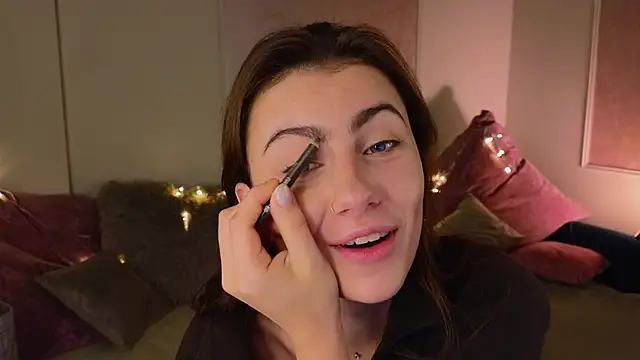 tomorrows day online show from November 2025 09:26:02 PM