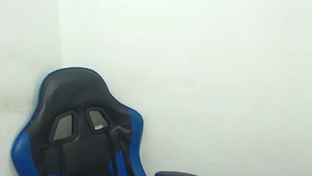 sinay024 online show from March 2026 05:07:01 PM