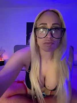 LunaSky Official online show from March 2025 08:59:01 PM